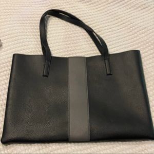 Vince Camuto tote